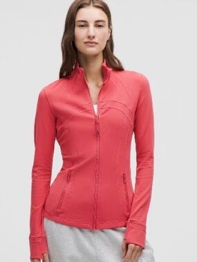 Lululemon  Desert Red Define Jacket